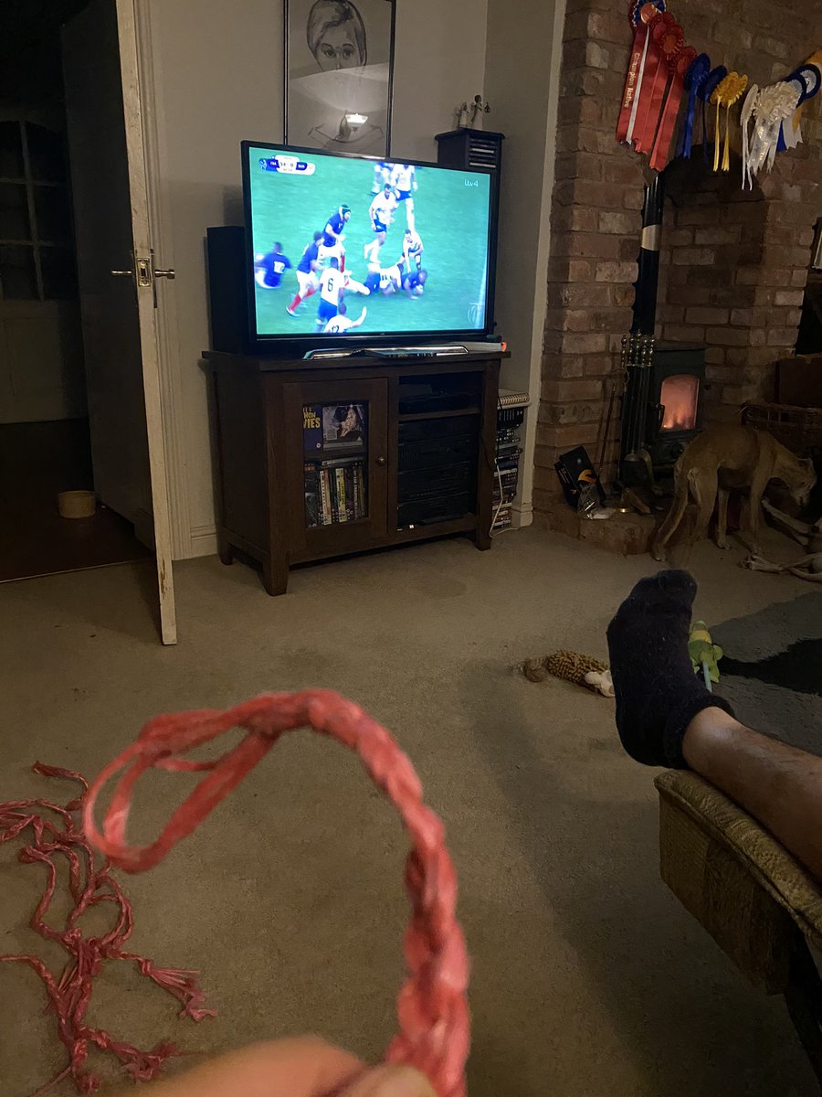 Katie Mander tweet media