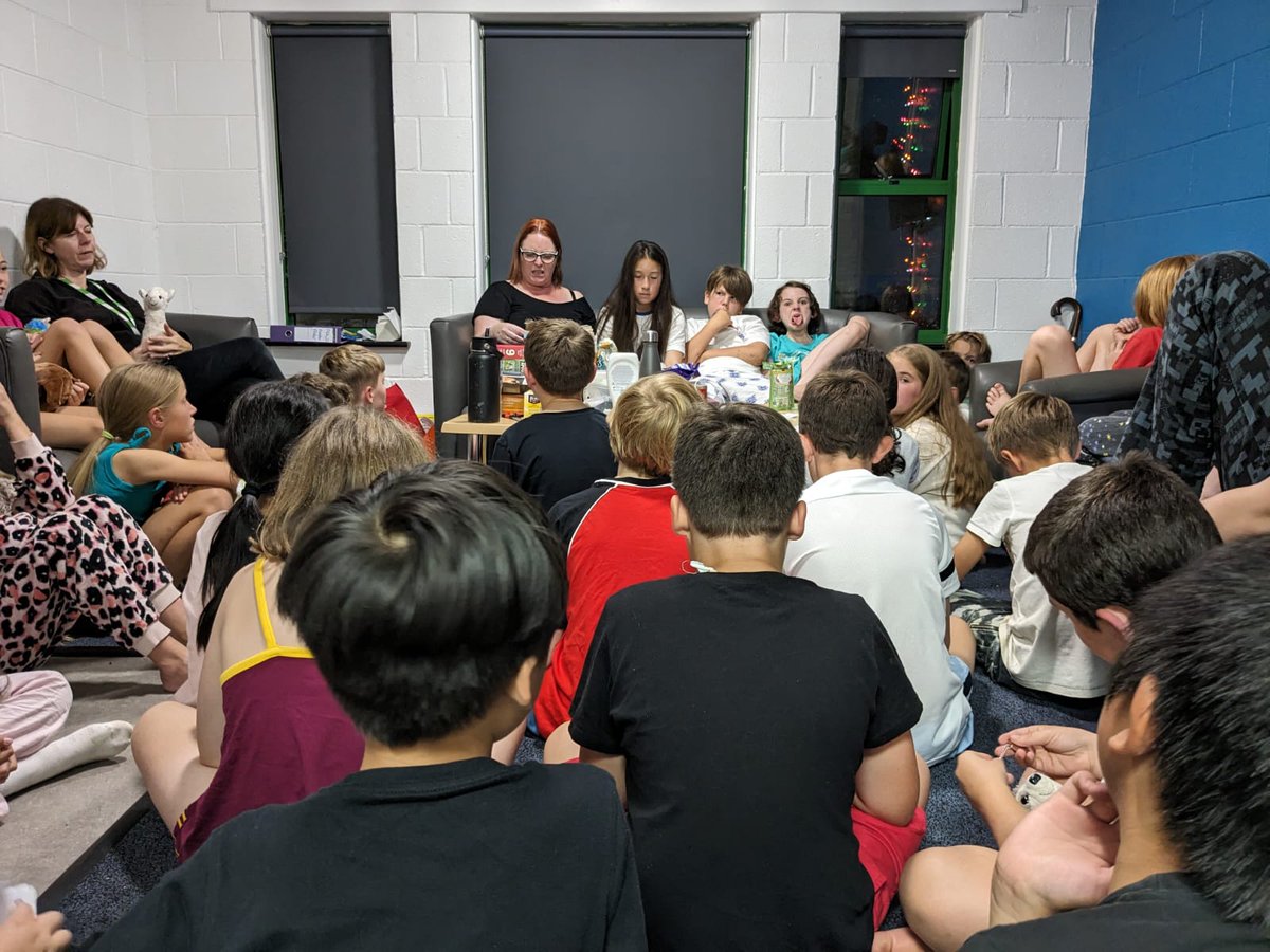 Wheatfields_'s tweet image. Final bedtime story. We will see you tomorrow.