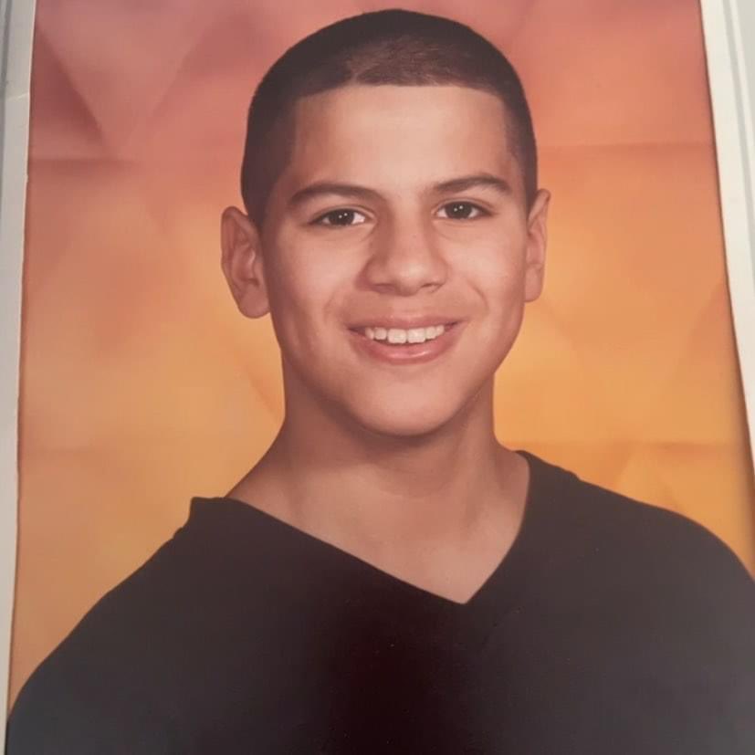 Screw_a_Name's tweet photo. Shoutout to younger me, you’ll realize that all the love and validation you will seek from outside sources doesn’t make you, it’s within. 🫵🏼
#Bronx #NewYorker #PuertoRican #Latino #Gaymer #GradeSchool #SchoolPicture #BeKind #LoveYourself https://t.co/YanhoT2t7g