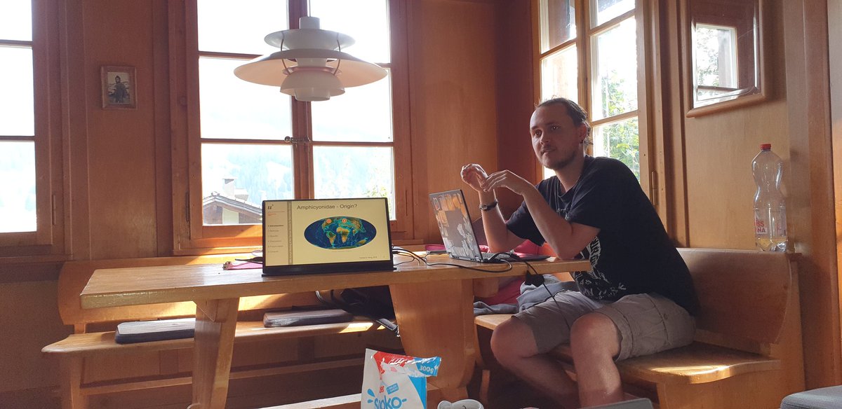 Kafka_project's tweet photo. Lab retreat day 2: team building with presentation of the research of each lab member and hiking again! This time we saw not only alpine salamanders but also grass snake and larval stages of alpine newts. https://t.co/70yl1XLJyF