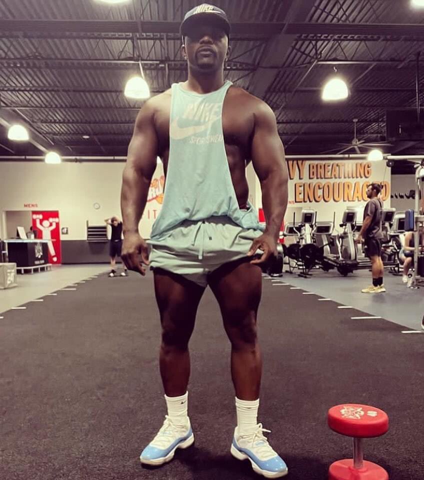 lbjdagoat8's tweet photo. 💪🏿 https://t.co/DEgqsDk3qe