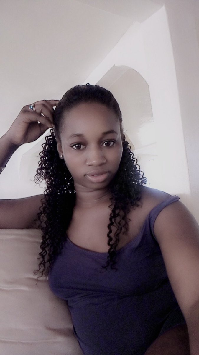 “Don’t limit urself. Many people limit themselves 2 what they think they can do. U can go as far as ur mind lets u. Wat u believe, remember, u can achieve because all our dreams can come true, if we have d courage to pursue dem.”

#SanuSowe
#motivation
#motivational
#inspiration