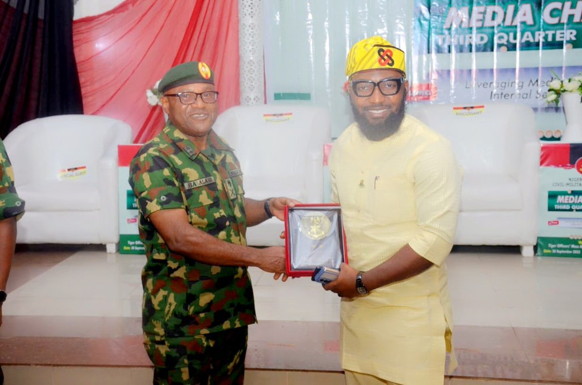 Hon. AMB. Kazeem Bolarinwa Ibadanpride tweet media