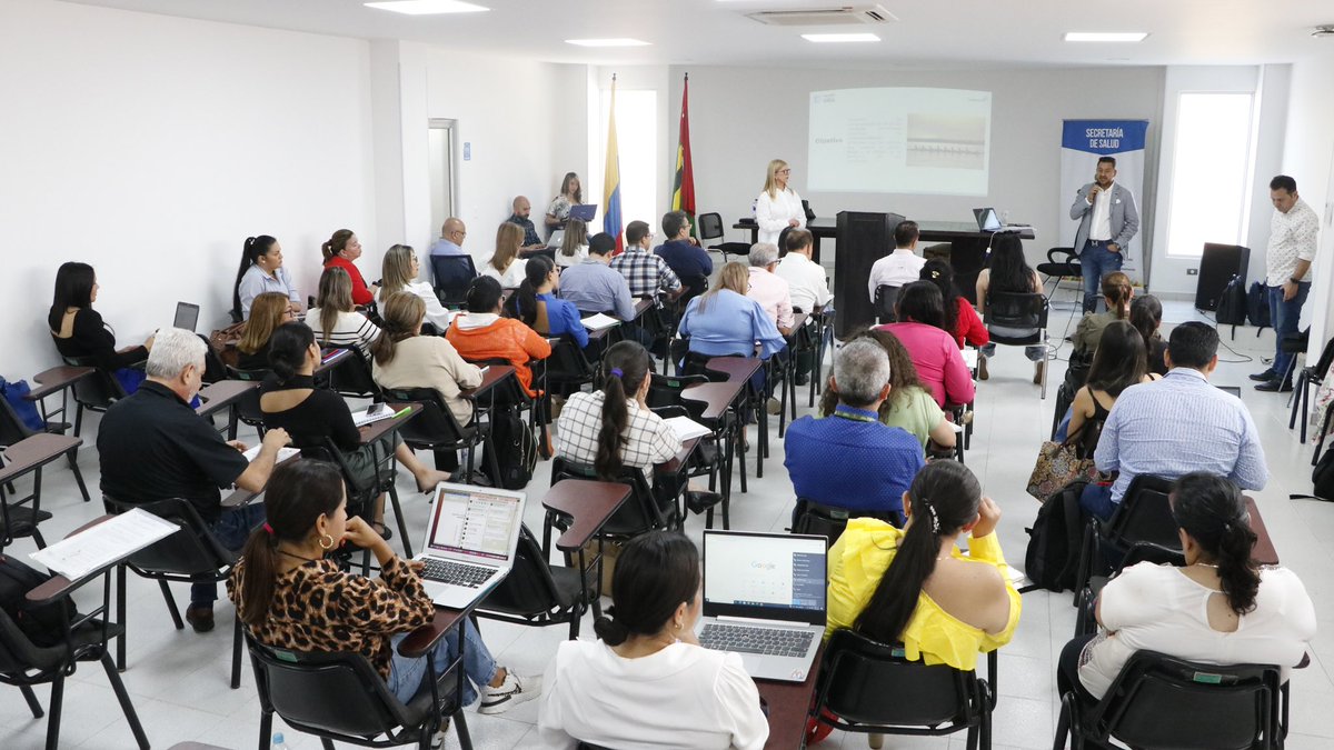 Secretarios de salud de los 87 municipios de #Santander, socializaron los resultados obtenidos en la implementación de la guía de auditoría institucional, a través de una mesa técnica para el fortalecimiento de las competencias de inspección y vigilancia, en la que se concluyó:👇🏻