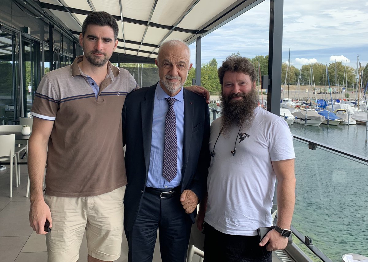 JMCambaceres's tweet photo. Poursuite mission crypto @Etat_Neuchatel #Suisse. RV @MignonVm avocat cabinet #LEAX, @_polto_ et #DarkoGasik de #Hodling, #AnthonyDistefano de #ArkkaOne, puis participation crypto-talk et «beer2beer»hebdomadaires des membres de l’écosystème cryptos. Distributeur de #Bitcoin https://t.co/u84QTWwxrn