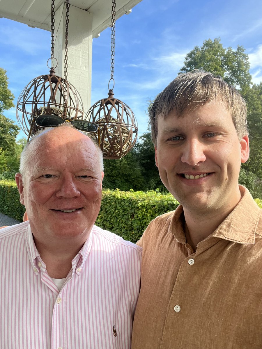 Oskar Franklin (@oskarfranklin) on Twitter photo Honered to be a Bengt Ihre fellow and parttake in this meeting learning from 🇸🇪 surgeons and gastroenterologist. Finally got to talk some pancreas 1-1 with legend @maloehr1 As a young PhD student his papers on PDAC ECM were my school <a href="/IhreLundg/">Catharina “cia”Ihre Lundg</a> <a href="/HedinCharlotte/">Charlotte Hedin</a> Honered to be a Bengt Ihre fellow and parttake in this meeting learning from 🇸🇪 surgeons and gastroenterologist. Finally got to talk some pancreas 1-1 with legend @maloehr1 As a young PhD student his papers on PDAC ECM were my school <a href="/IhreLundg/">Catharina “cia”Ihre Lundg</a> <a href="/HedinCharlotte/">Charlotte Hedin</a>