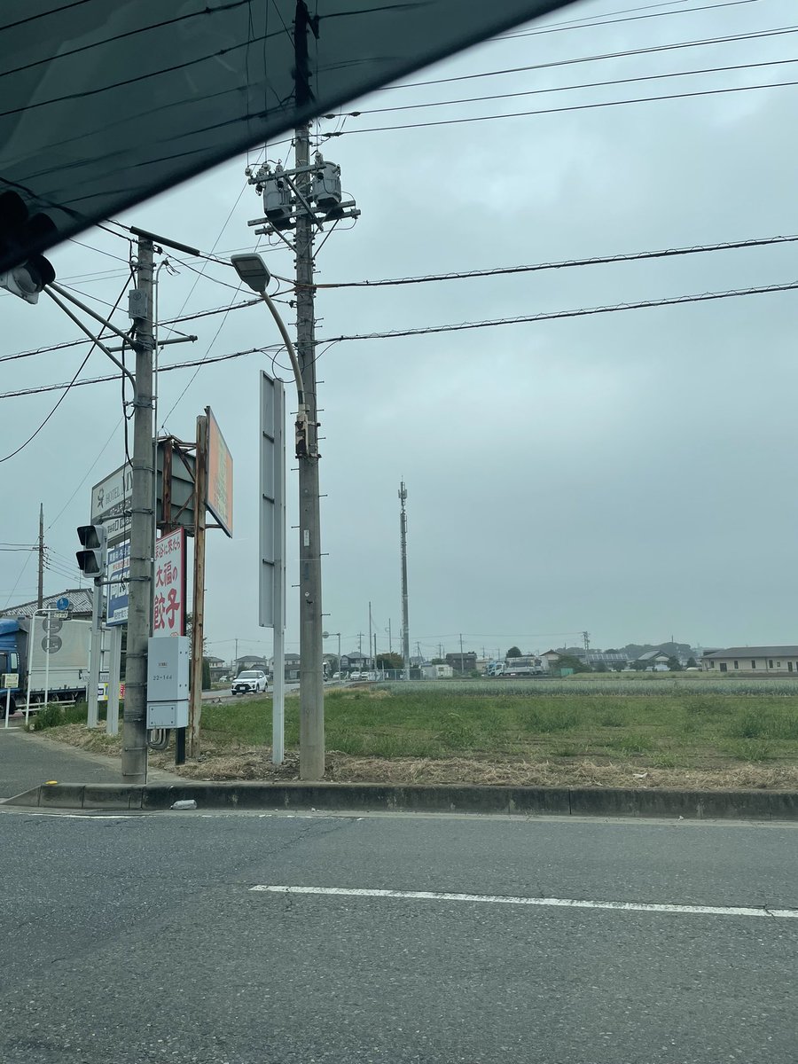 rmseru's tweet photo. そういや深谷折之口にもシリンダー局が
ついに埼玉県北にも楽天の30m鉄塔 https://t.co/tO5XETHh2E