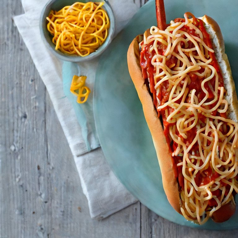 Best_Collabs's tweet photo. "Spaghetti Hot Dog" https://t.co/t1xzGrUogY