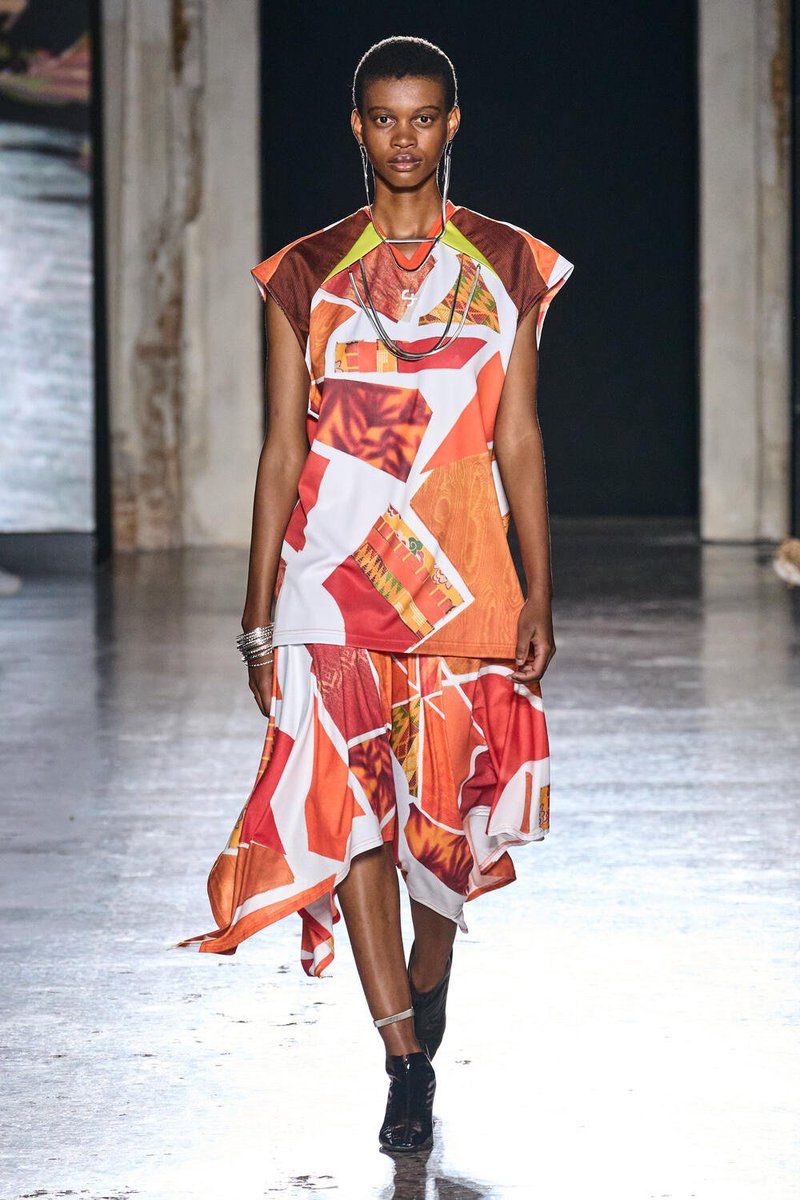 Enica_seshoka's tweet photo. ENICA X BUDAPEST SELECT

From Kwandebele to the world 🍋💎
🇮🇹 https://t.co/6s4OcASMbA