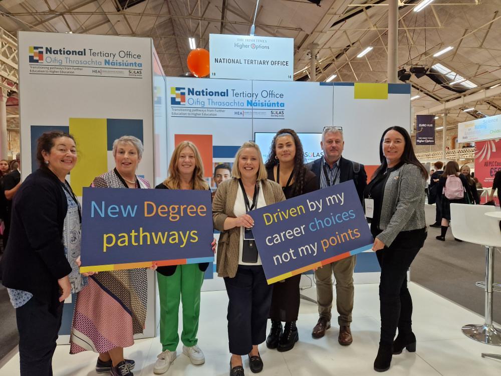 NTOIreland's tweet photo. Some snaps from Higher Options today highlighting #tertiarydegrees. Minister  @SimonHarrisTD has announced an expanded offering for 2024, which will provide even more students with alternative pathways into degree courses! https://t.co/Bc0jrhqwBp