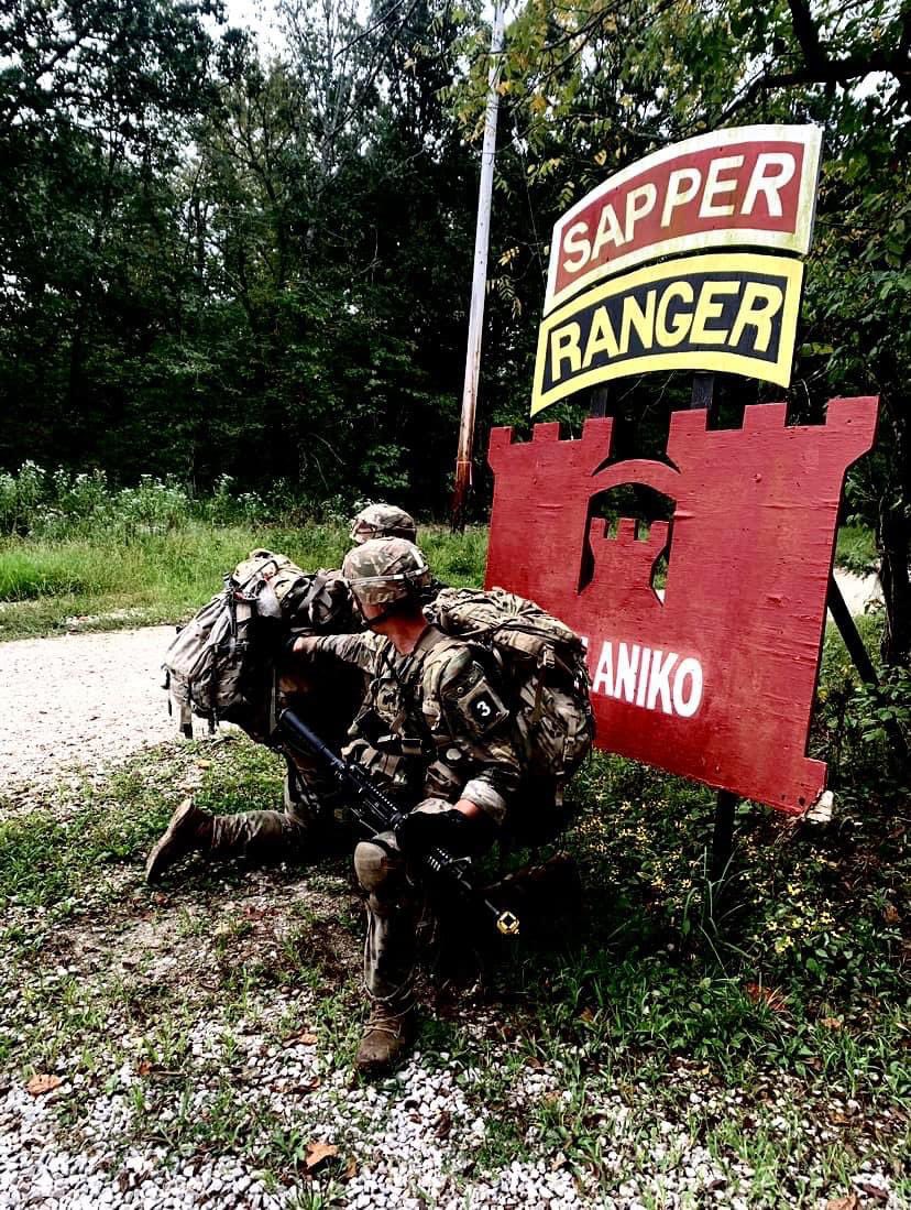 Graham25482899's tweet image. Graduation for class 11-23 will be in the Engineer Regimental Room this Friday at 1100. 

The graduate list will be posted on Thursday. 

#SLTW
#earntheright