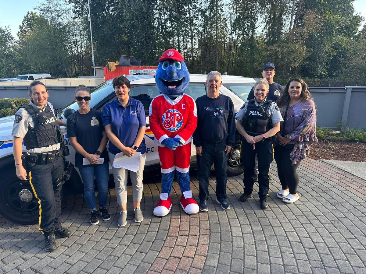LangleyRCMP's tweet image. Thank you to everyone who came out to Boston Pizza yesterday in support of Special Olympics BC! 

We look forward to the next Cops, Pops and Pizza event!

#langleyrcmp #specialolympics @sobcsociety