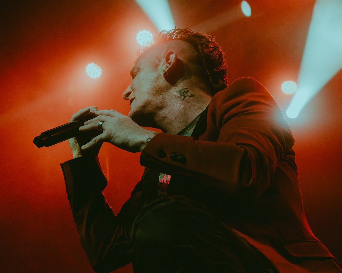 NYNE_Photo's tweet photo. About Tuesday night! @CoreyTaylorRock during his sold out show at @HOBOrlando 🔥

Full coverage #COMINGSOON to our website! 📸

https://t.co/4fOeZTuWMh

@NickyHdezPhoto 

| #CoreyTaylor #CMF2 #ConcertPhotography #BRRF #NYNEPhoto https://t.co/IgjbUDUUxY