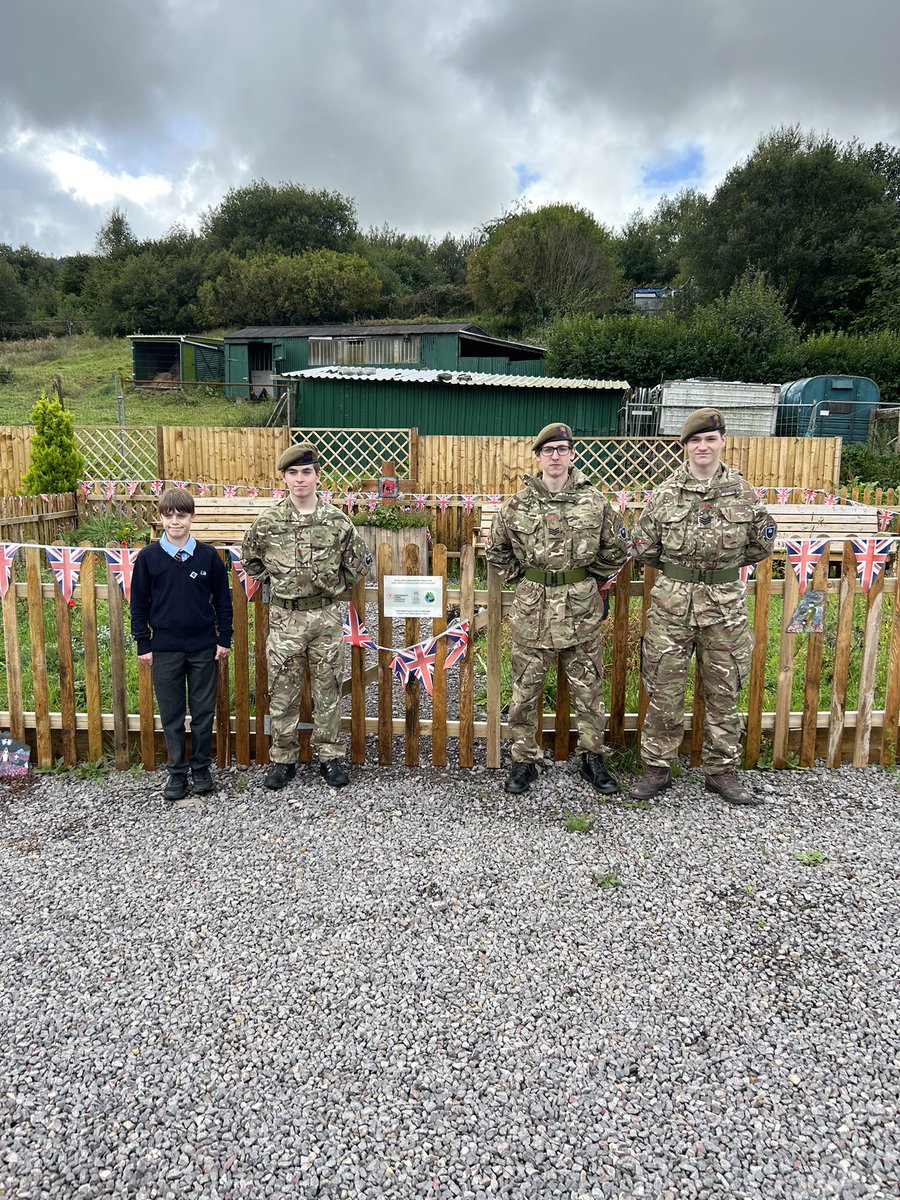 TreorchyCCF's tweet photo. Our @TreorchyComp  pupils were pleased to welcome Colonel James Phillips, the Veterans’ Commissioner for Wales to Valley Veterans. Col Phillips toured the facility and also made time to promote one of our new Corporals. @CadetsinSchools @CttWales @RFCAforWales @TreorchyHealth https://t.co/fHHKVerjsj