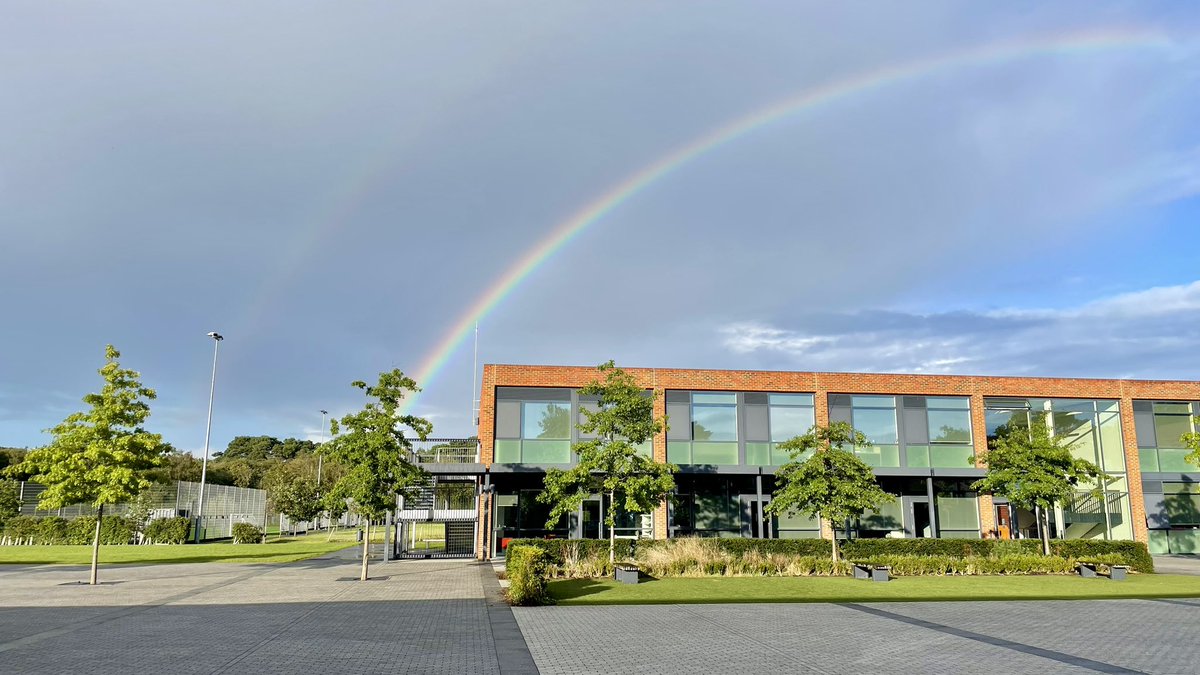 oakmoorschool's tweet photo. Double 🌈 over Oakmoor just before the Year 7 and 8 information evening #doublerainbow #TeamOakmoor https://t.co/Q9Kxu6mEOX