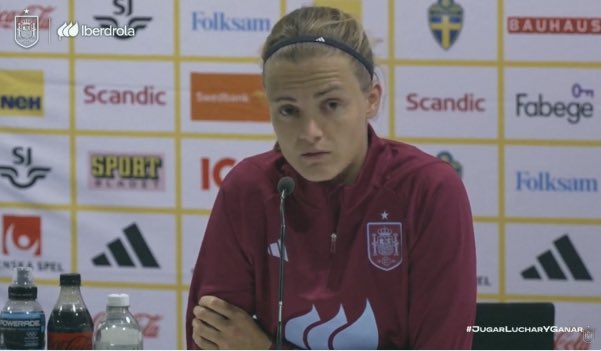 🗣️Irene 

“No queríamos venir pero venimos obligadas. A partir de ahí tomamos la decisión de quedarnos, no porque estemos precisamente a gusto, sino porque creemos que es lo que tenemos que hacer para que los acuerdos se lleven adelante. Tenemos una responsabilidad sobre la sub