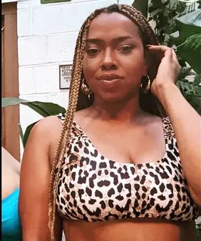 PopBase's tweet image. Lizzo has once again been sued, this time by a tour employee who alleges she faced racist and fatphobic comments from members of Lizzo’s team while also working unthinkable hours and being refused breaks, TMZ reports. 

She says she alerted Lizzo’s management and believes Lizzo…