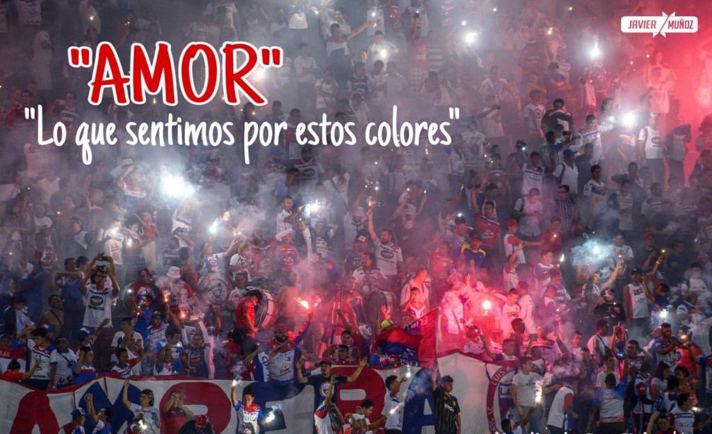 DouglasNajarro's tweet photo. Te amo FIRPO #CentenarioPampero #LAFirpo 🔴⚪️🔵

📷 @javiermunoz_sv https://t.co/oCN8ju9TQc