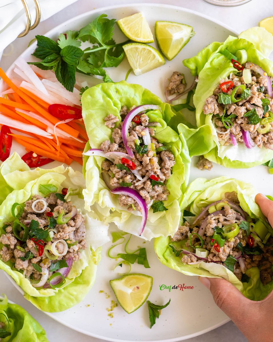 Asian-inspired turkey lettuce wraps featuring zesty ground turkey seasoned with fresh herbs, spices, and a quick 5-min lettuce wrap sauce that doubles as turkey seasoning. Simply wrap in lettuce and enjoy! 🥬🦃😋 #TurkeyLettuceWraps #FlavorfulBites

🔗chefdehome.com/recipes/1015/t…