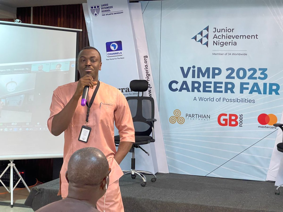 JANigeria's tweet photo. We wrapped up #ViMP2023 with a career fair that gave participants the platform to network with various business owners and ViMP alumni for potential opportunities. https://t.co/AovOQg9PYE