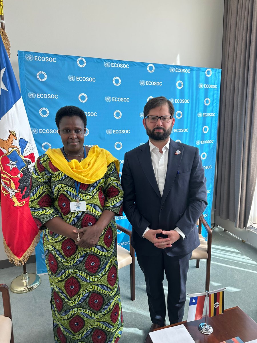 jessica_alupo's tweet photo. This afternoon, I met with the President of Chile, H.E Gabriel Boric. President Boric  is interested in establishing strong partnerships and relations with several African countries, Uganda inclusive. I took the honour to invite him to attend the G-77 summit in Uganda. https://t.co/pbp274VHzc
