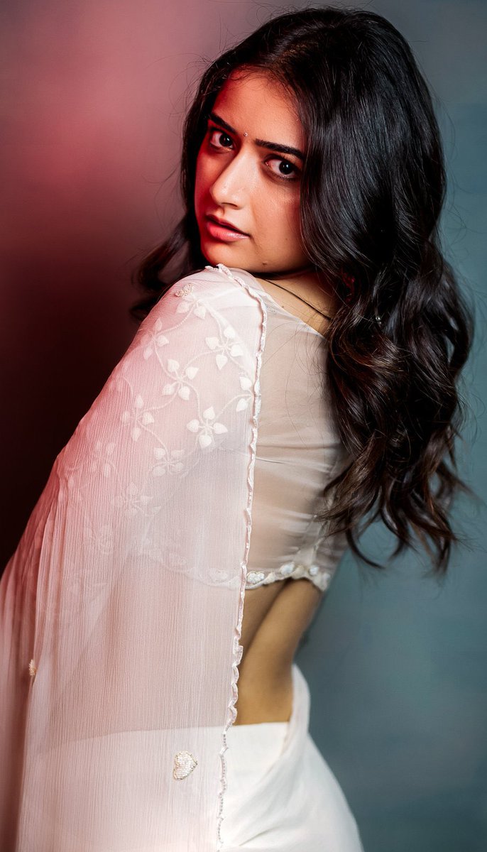 F6kGR5qaMAAgZAT?format=jpg&name=medium