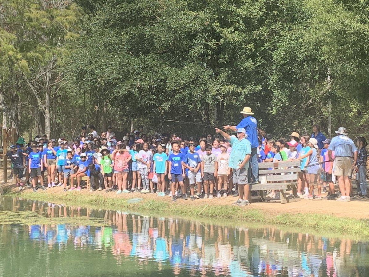 Fresh air and fishing = perfect day <a href="/twehowl/">Tom Wilson Elementary</a> #twehowl