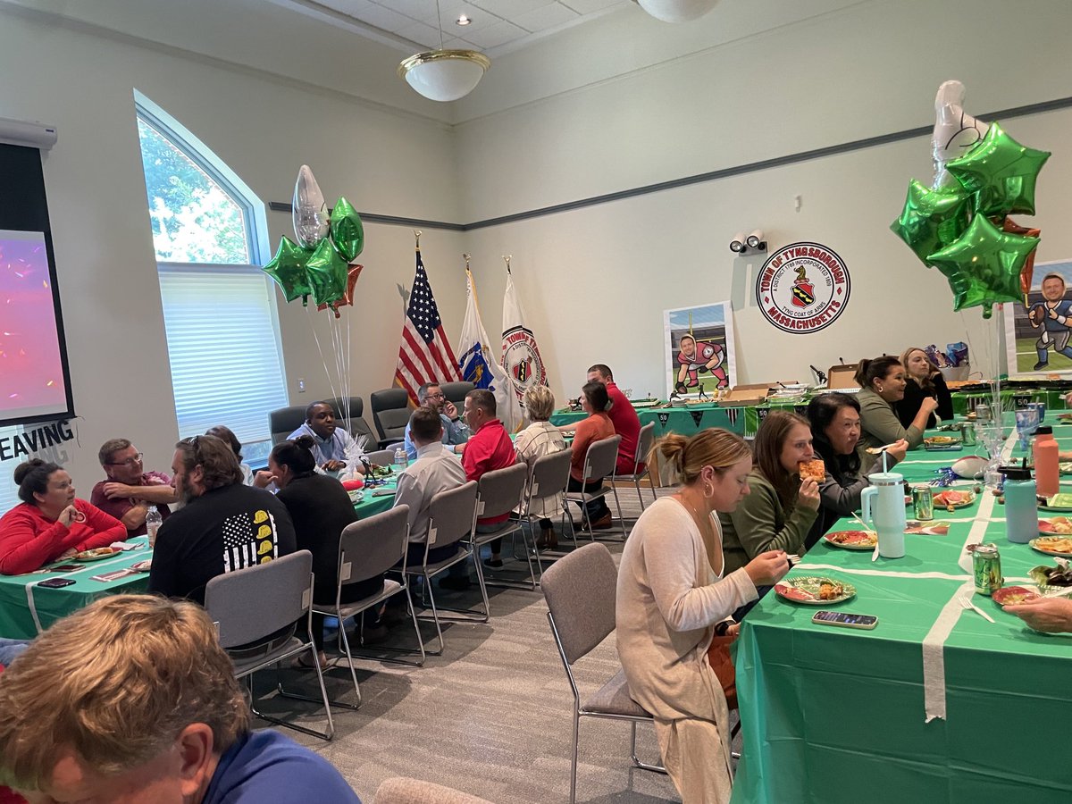 Thank you to the wonderful staff at ⁦<a href="/TyngsboroughMA/">Tyngsborough, MA</a>⁩ town hall for this amazing going away party!! I will miss all of you!