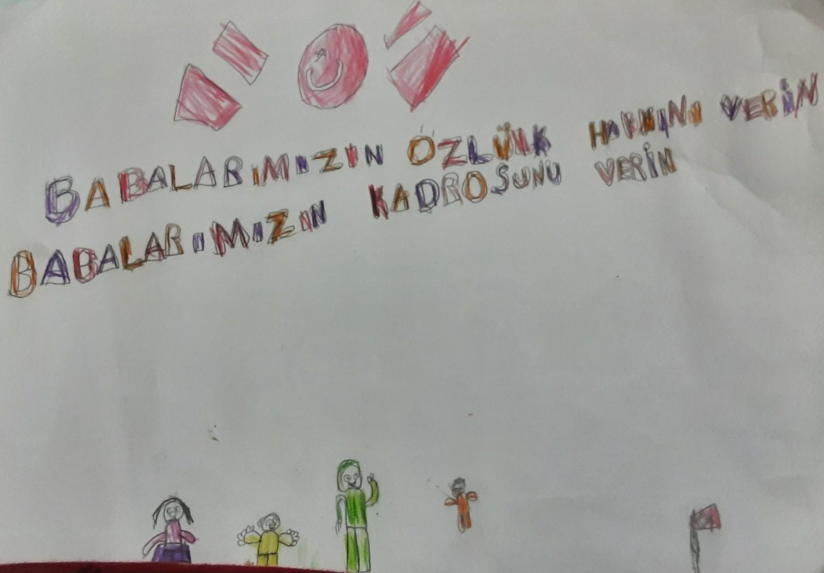 Hiç birey işe yaramaz  dediğiniz Uzman Çavuşlar aslında siz rahat durun diye eğlenin diye şehit OLUYORLAR 
 @alitilkici38 
@RTErdogan 
@AliYerlikaya 
#UzmanÇavuş 
#KefeniÜstündeKadrosuNerede