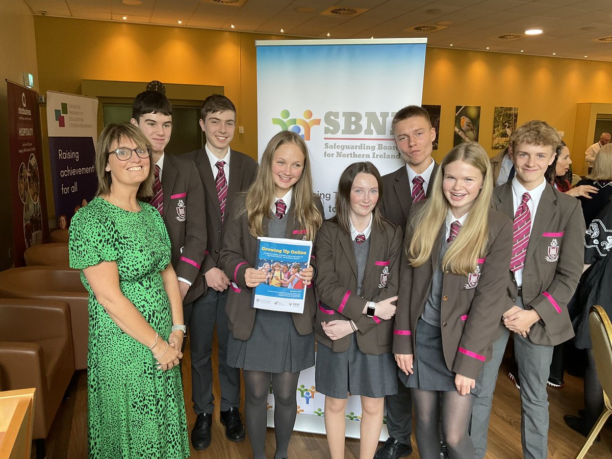 Privileged to attend the Report Launch of ‘Growing Up Online’ at Stranmillis University College today with Y11 pupils who took part in the study 🤩 Some were even interviewed for radio &amp; TV ❤️ Superstars in the making! #GrowingUpOnlineNI #beyourbestself #proud #RSDPastoral