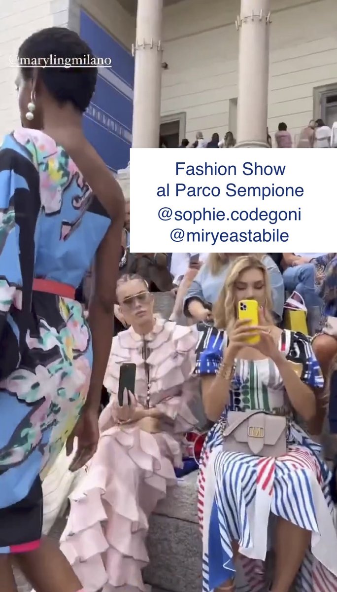 LM68651's tweet photo. Alcuni fotogrammi all'evento di #maryling di ieri!
#sophiecodegoni #basciagoni #moda #mfw2023 https://t.co/lA2dS2cR7R