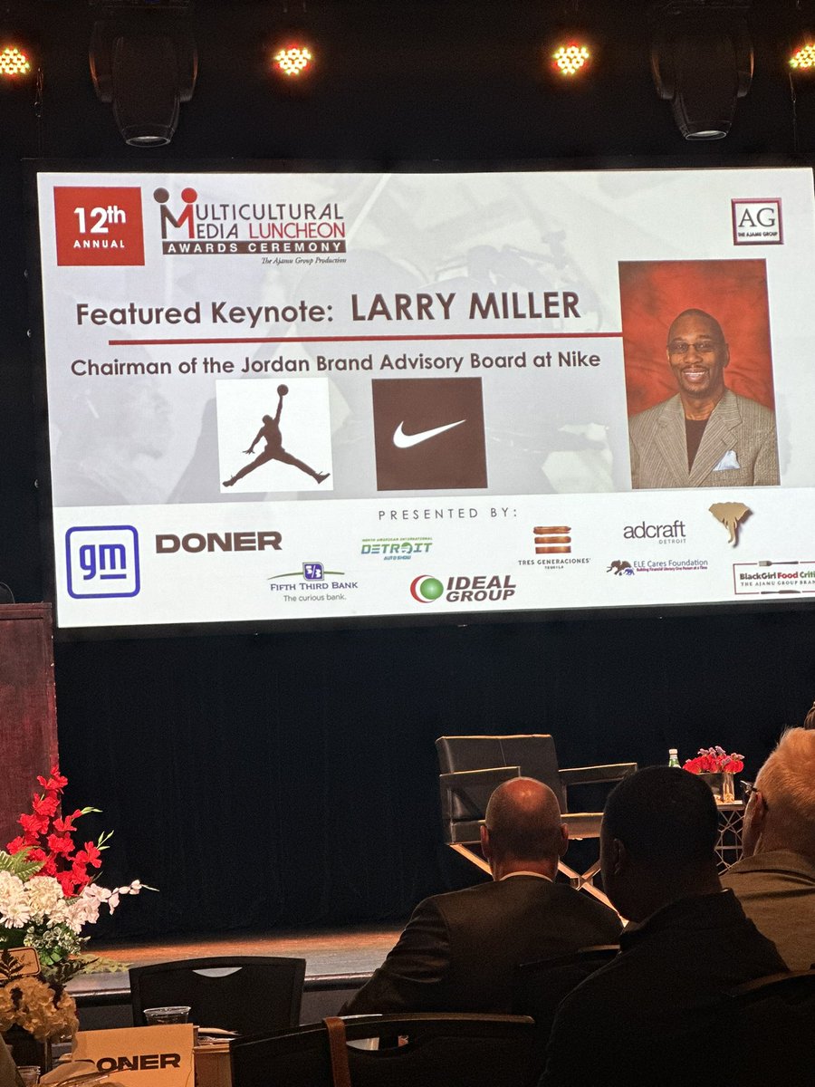 _DeeWeathers's tweet photo. #ajamugroupluncheon https://t.co/wW0o6efg8e