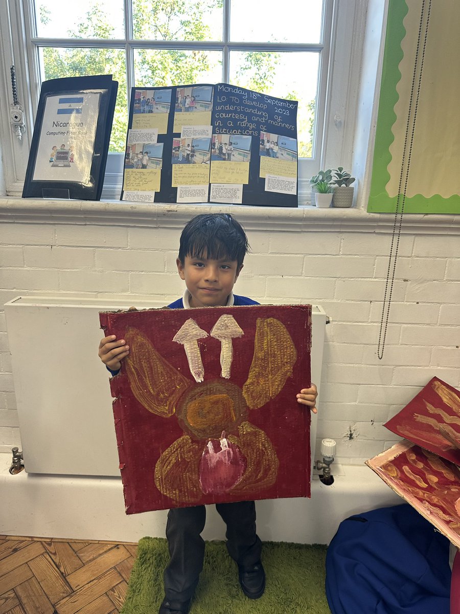 AlexprimaryN22's tweet photo. Y4 loved exploring the Romans in their history lesson. Well done for being so creative with your own Roman shields. πΊποΈπ‘οΈ #History #D&T #Romanshields https://t.co/HnDRONyQtF
