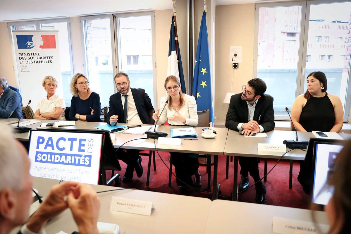 auroreberge's tweet photo. 34 millions € de dons aux associations des grandes entreprises agroalimentaire, hygiène et beauté en un an.
Aujourd'hui ce sont des dons 8 millions de denrées alimentaires et 10 millions de produits d'hygiène et pour nos enfants.
Et ce soutien est durable.
#PactedesSolidarites https://t.co/FZ9nmnIWZU