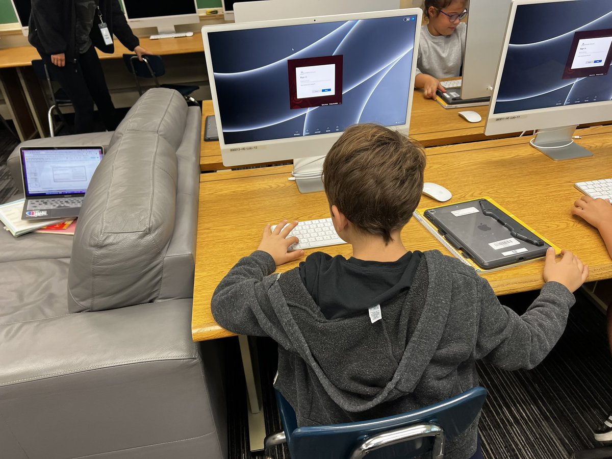 Delia Luciano tweet media