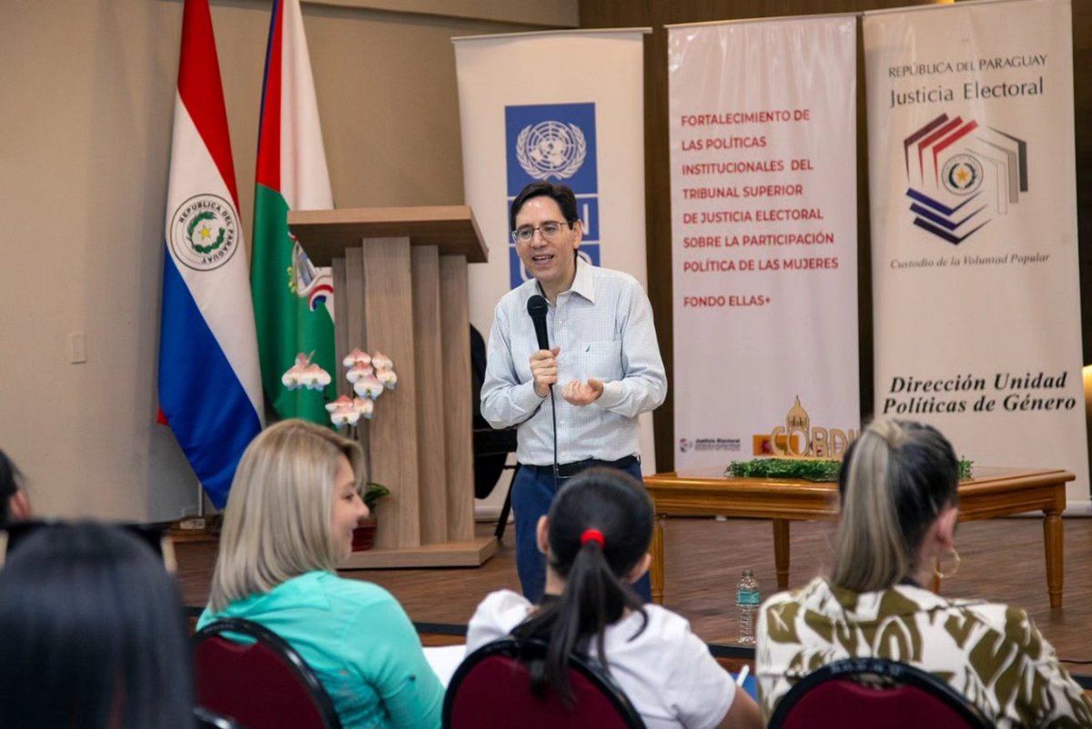 IDEA Internacional Paraguay (@ideaint_py) on Twitter photo “La democracia es un régimen político y también un conjunto de valores y principios que marcan los horizontes compartidos y constituyen una base común”, analizó Salvador Romero Ballivián, director de <a href="/IDEAint_py/">IDEA Internacional Paraguay</a>, en el módulo I, de #LaEscuela (🪡): “La democracia es un régimen político y también un conjunto de valores y principios que marcan los horizontes compartidos y constituyen una base común”, analizó Salvador Romero Ballivián, director de <a href="/IDEAint_py/">IDEA Internacional Paraguay</a>, en el módulo I, de #LaEscuela (🪡):