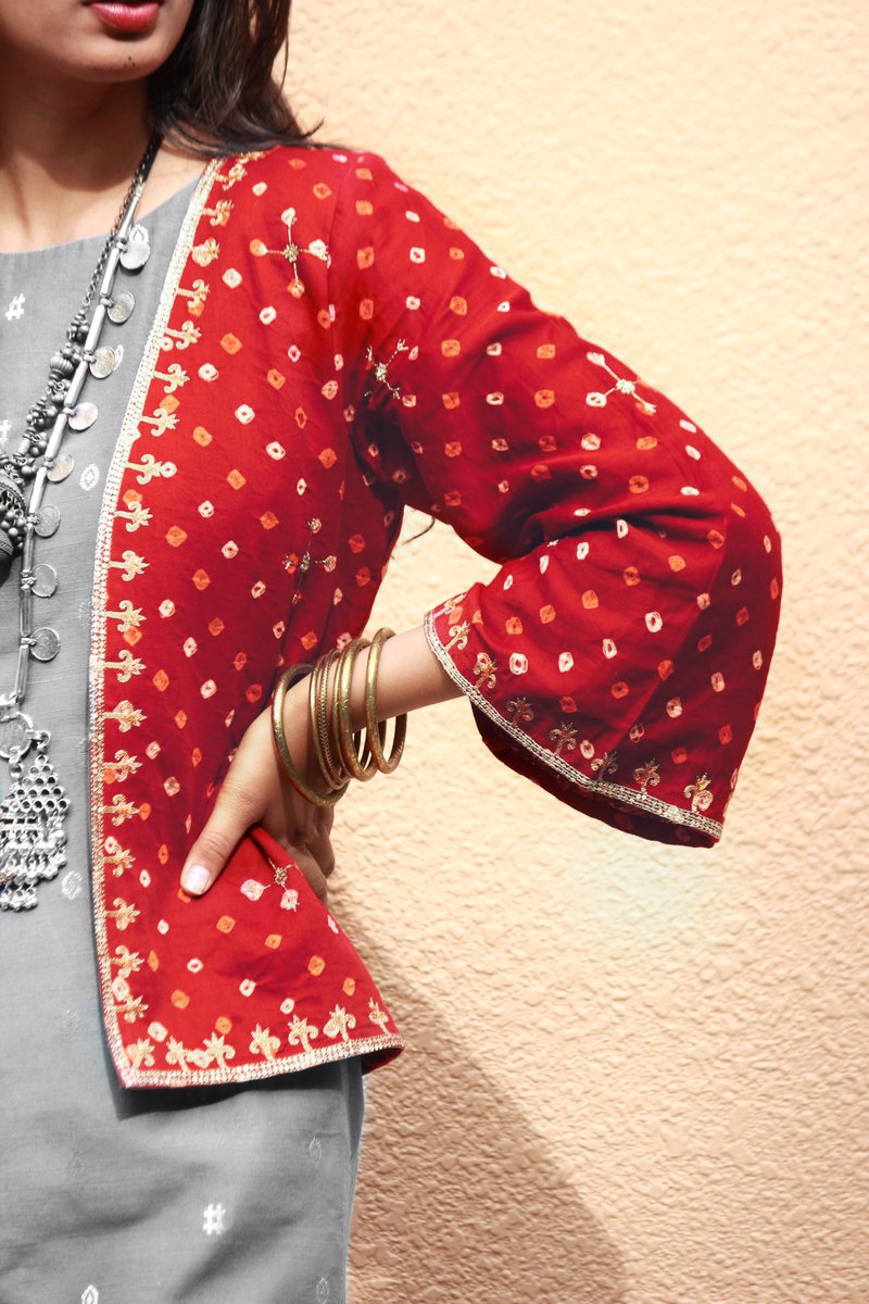Shop our festive collection
Maroon Bandhani Hand Embroidered Kimono Jacket

mogradesigns.com/products/maroo…

#festive #jacket #embroidered #handmade #handcrafted