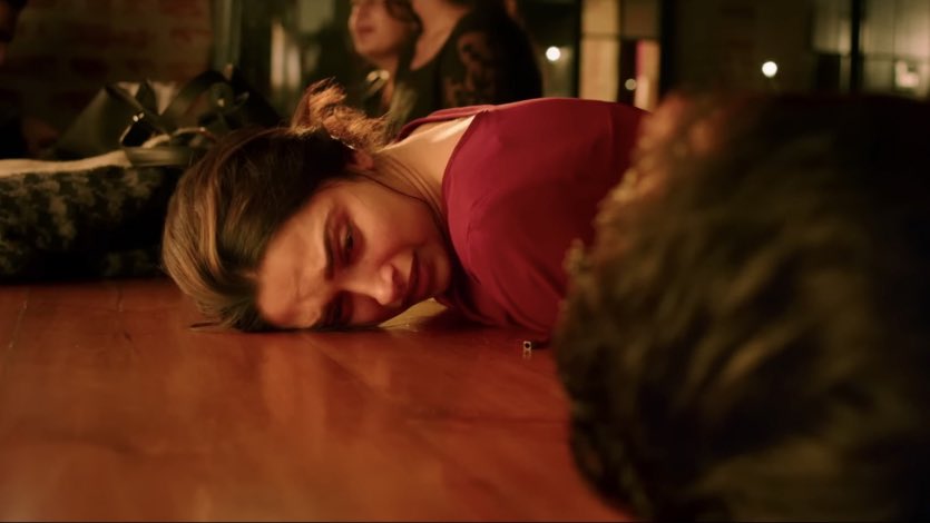 diaryofnaps's tweet photo. that’s just the deepika padukone cinematic universe https://t.co/G7lbz4Tsj6