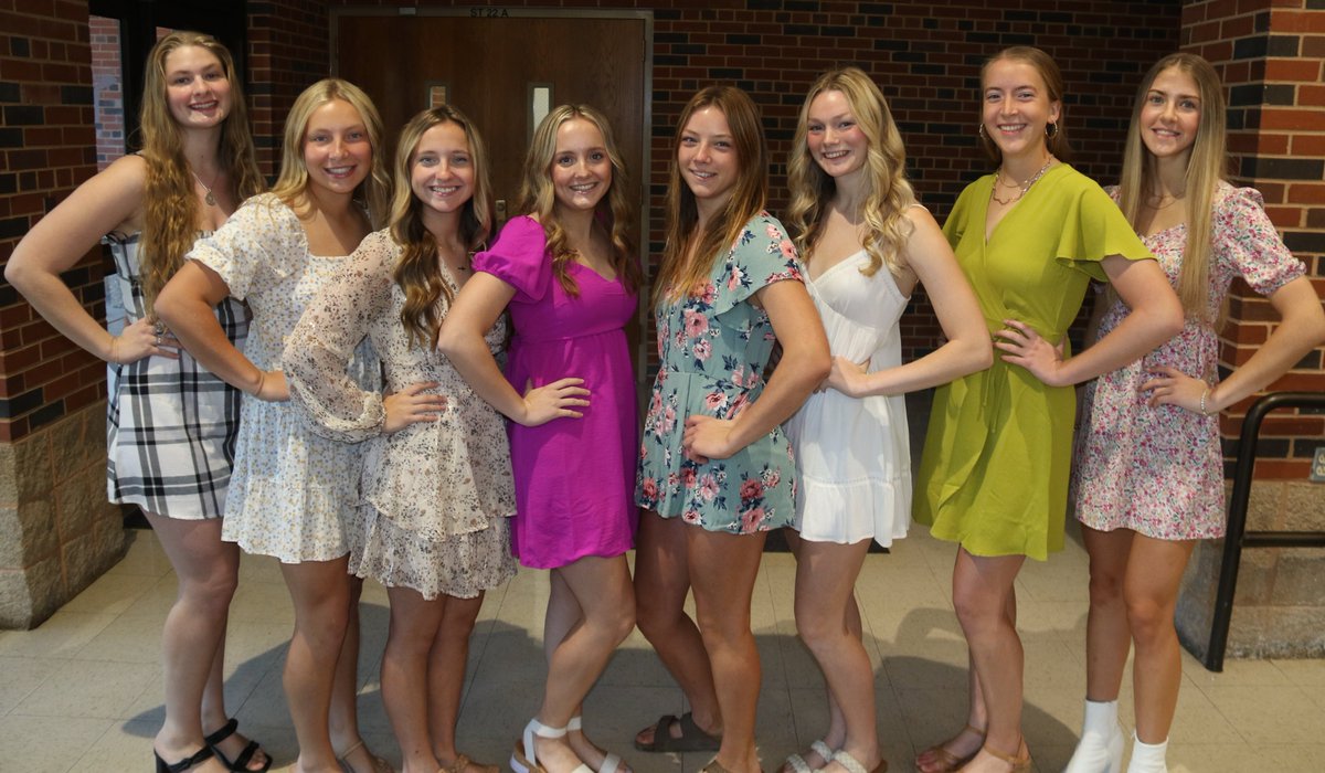 SDofWashington's tweet photo. Washington High School Homecoming Week Runs September 24-30. Click the link below for the story and photos.
https://t.co/r9TAKy6J3k https://t.co/GmXfgdtFfx