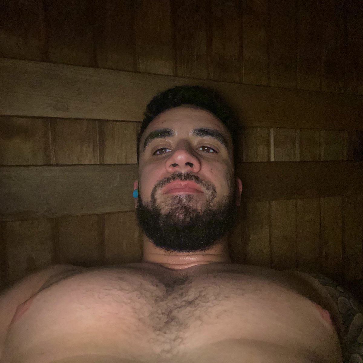 LumBearJock's tweet photo. Sweat https://t.co/rO1PHniIWZ