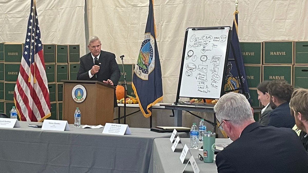 Secretary Tom Vilsack (@secvilsack) on Twitter photo I'm back in my hometown of Pittsburgh today talking with producers, small business owners, and local officials about the work <a href="/USDA/">Dept. of Agriculture</a> is doing to create more economic opportunities and greater prosperity in communities in Pennsylvania and nationwide. I'm back in my hometown of Pittsburgh today talking with producers, small business owners, and local officials about the work <a href="/USDA/">Dept. of Agriculture</a> is doing to create more economic opportunities and greater prosperity in communities in Pennsylvania and nationwide.