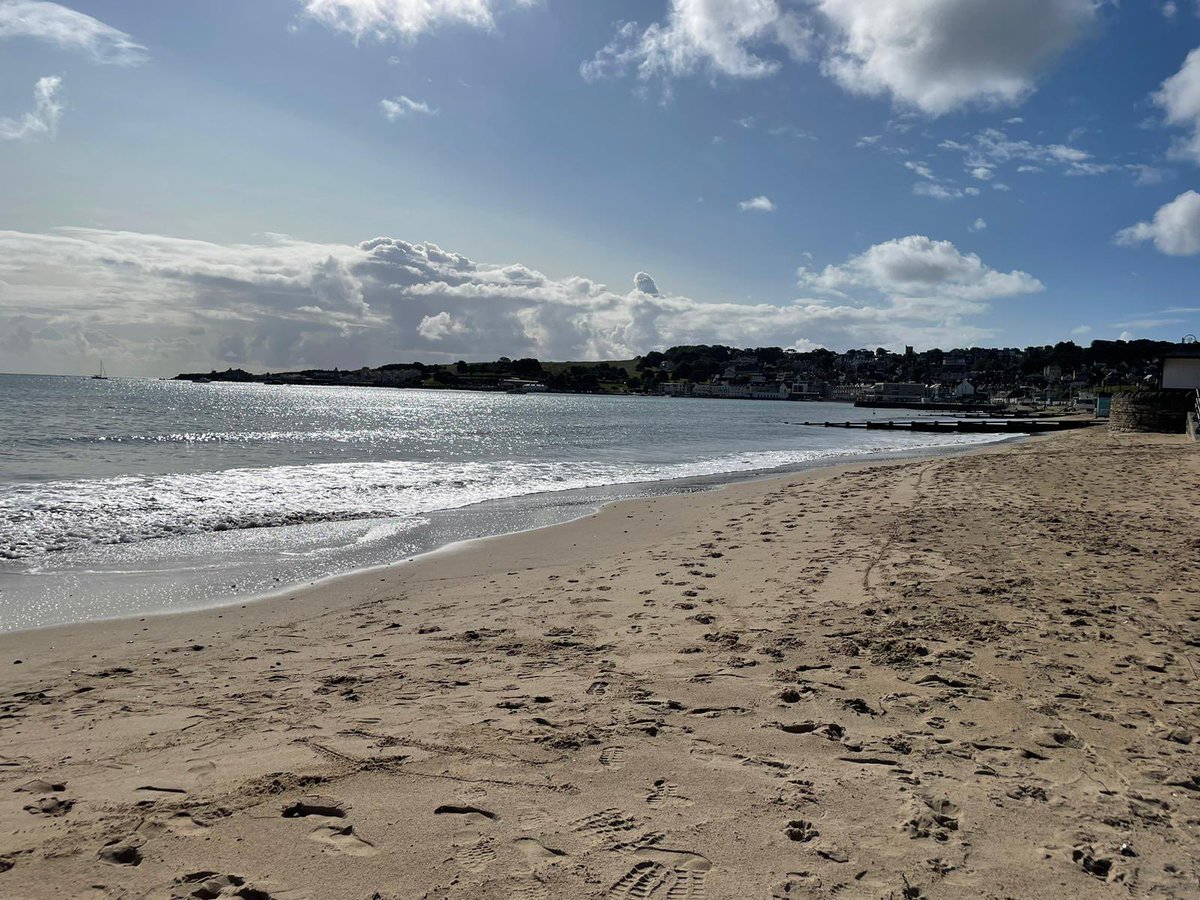 In a welcome break from the rain, A Level Geographers have been looking at Coastal Management in Swanage as part of their fieldwork studies in the area.