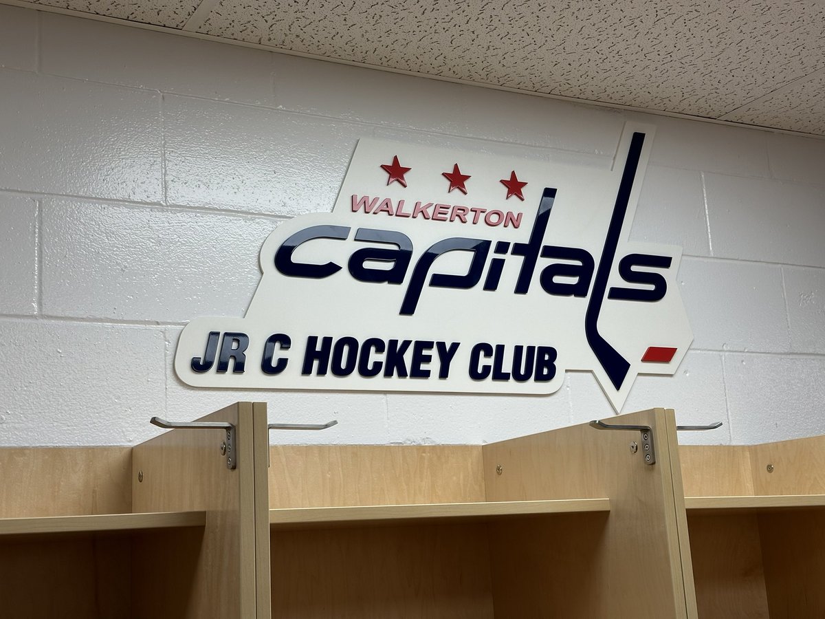 BEFORE &amp; AFTER!

Stop by the Walkerton Arena 2pm-4pm tomorrow (Friday) for a dressing room open house. Open to all ages! Capitals players will be available for photos and to give you a tour!

Check out our Facebook and Instagram for full details and businesses that helped!