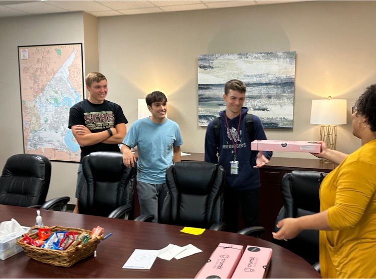 HumbleISD_SCHS's tweet photo. We are so proud of Lukas, Matthew, and Zachary! They represent less than 1% of HS seniors in the nationwide pool of National Merit Semifinalists. Go Bulldogs! 

Wish them luck as they advance in the competition for a Merit Scholarship Award! https://t.co/jiylv4yeuz