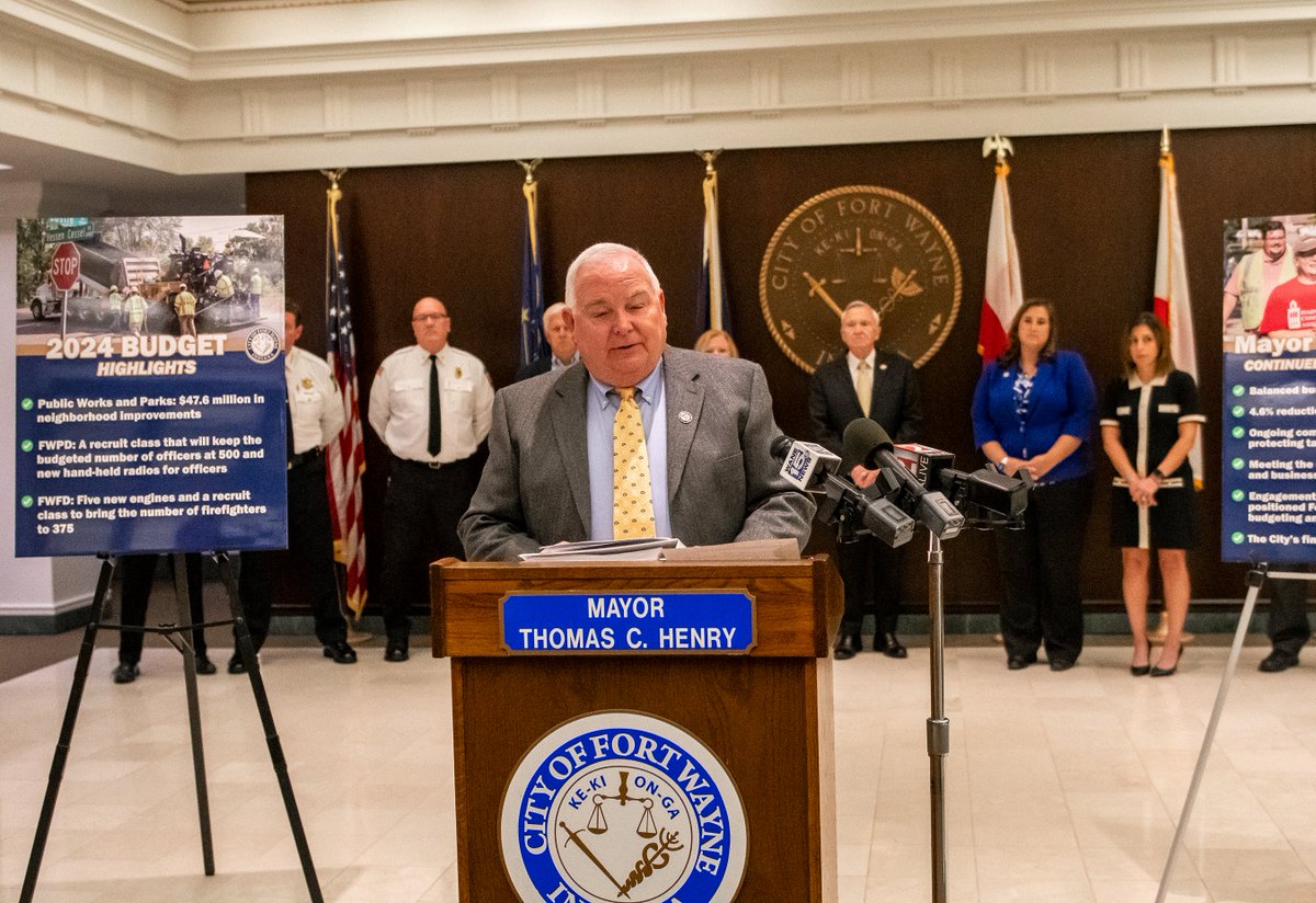 Today, <a href="/MayorTomHenry/">Mayor Tom Henry</a> and City Controller Garry Morr unveiled the proposed 2024 budget for the City of Fort Wayne. 

✅ $44.6 million in neighborhood improvements
✅ $3 million in parks enhancements
✅ 4.6% reduction in tax rate

Read more: bit.ly/46lxC12