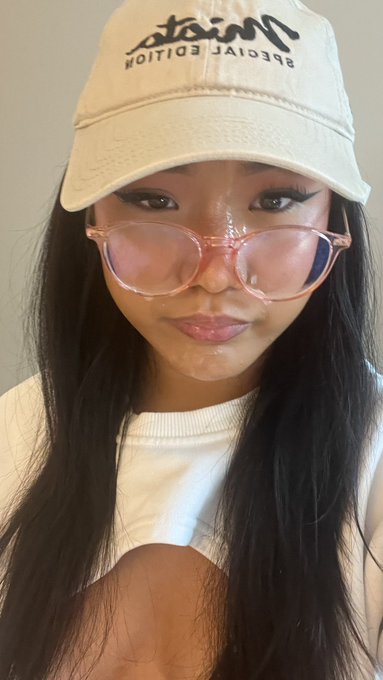 My makeup D: https://t.co/StUpmYV8L1