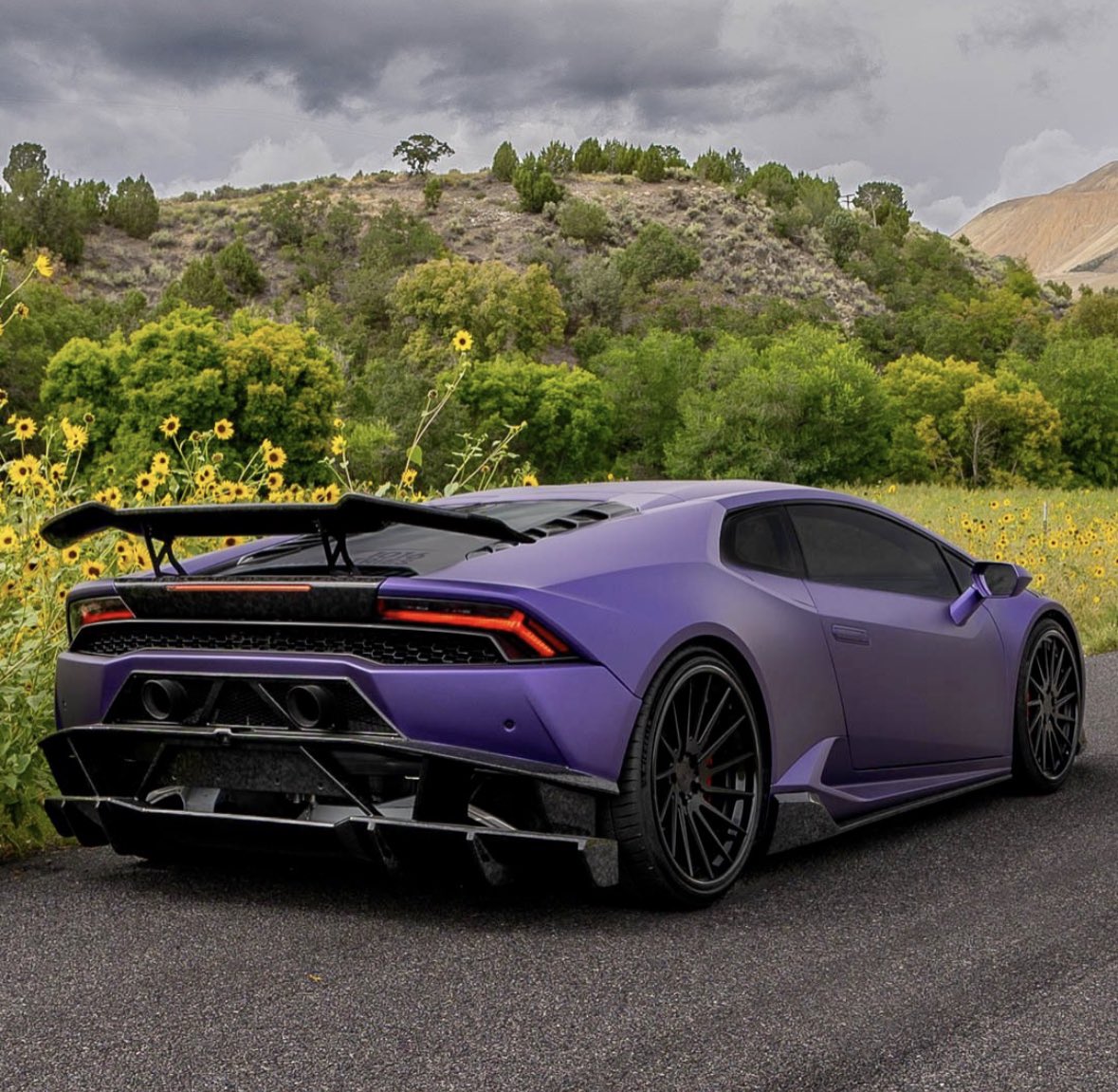 80Eighty_nft's tweet image. What would you do if you won? Sell it or keep it? Get entered NOW at 
80eighty.com

#lamborghini #lambo #80eighty #cargiveaway