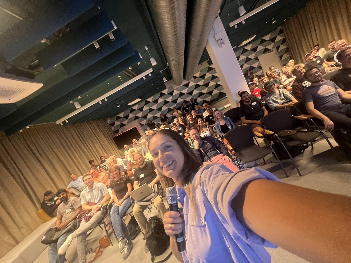 uliana_munich's tweet image. @FrontMuc #meetup at @jetbrains Munich office with full house on-site 🚀💫
Awesome speakers, Q&amp;amp;A and hosting experience. #community spirit is in the air 🫰