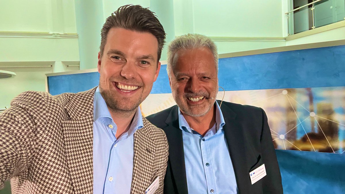 Sven Liebert tweet media