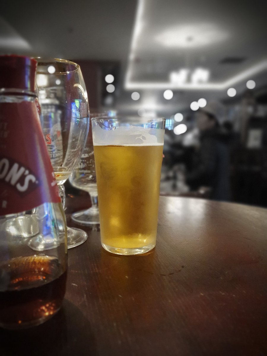 LordBakersLodge's tweet image. Some days work is stressful and shit.
In the smoke. In a cheap #wetherspoons for a pint and food.

Fookin done eh 🧱😢